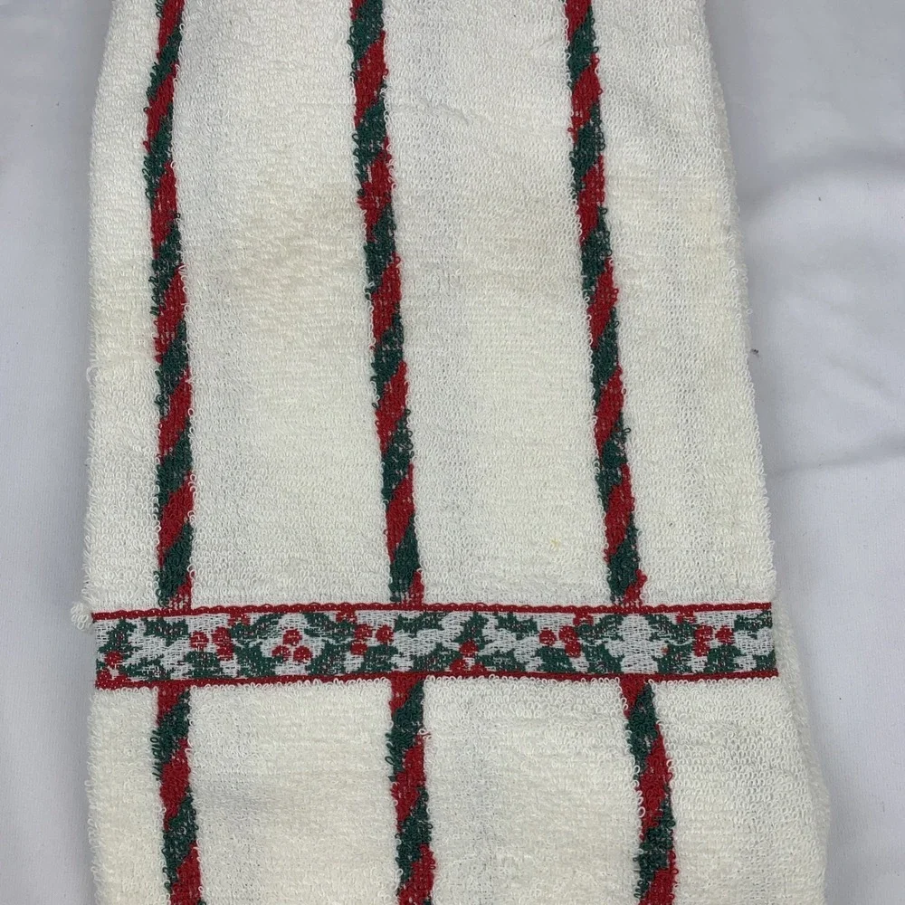 Santana Bath Towel Set Vintage Christmas Candle, Holy Red‎ And Green Made In USA